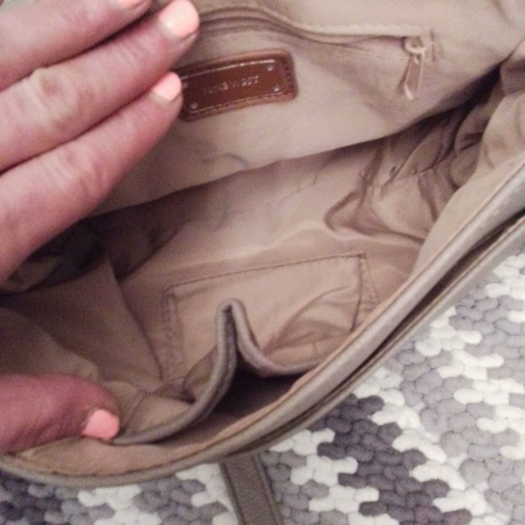 Nine West Long Strap Purse Grey Color - Picture 4 of 7